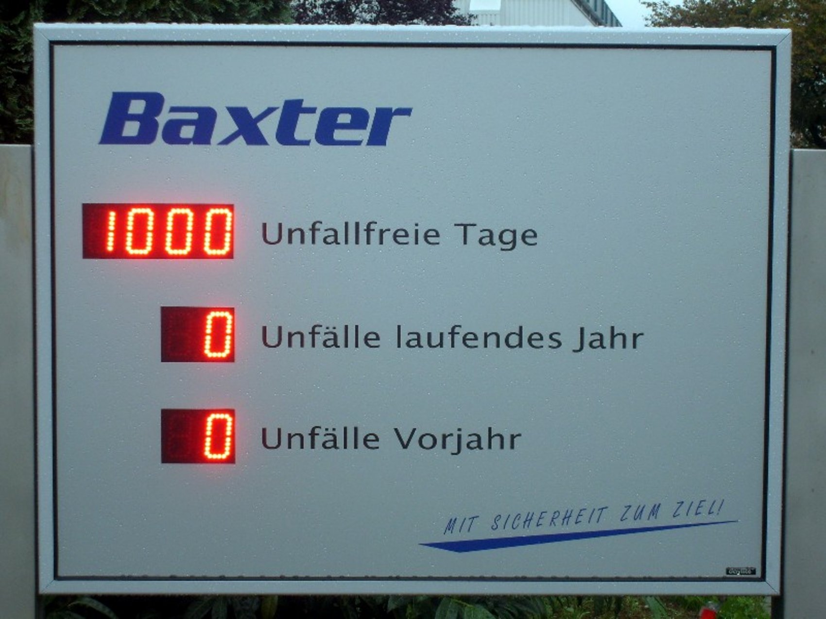 Zähler unfallfreier Tage, outdoor in Halle (Westfalen)